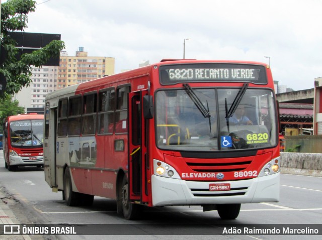 Viação Novo Retiro 88092 na cidade de Belo Horizonte, Minas Gerais, Brasil, por Adão Raimundo Marcelino. ID da foto: 6518106.