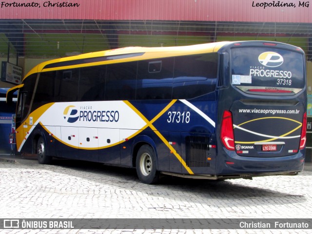 Viação Progresso 37318 na cidade de Leopoldina, Minas Gerais, Brasil, por Christian  Fortunato. Número da foto: #6517050.