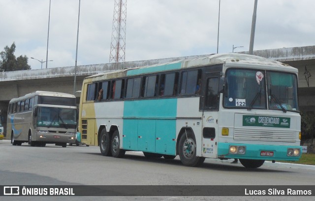 Ônibus Particulares 9630 na cidade de São Lourenço da Mata, Pernambuco, Brasil, por Lucas Ramos. ID da foto: 6517842.