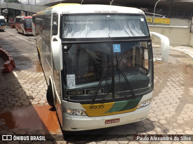 Empresa Gontijo de Transportes 11935 na cidade de Belo Horizonte, Minas Gerais, Brasil, por Paulo Alexandre da Silva. ID da foto: 6520087.