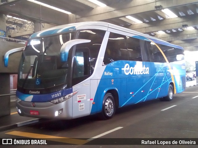 Viação Cometa 17237 na cidade de São Paulo, São Paulo, Brasil, por Rafael Lopes de Oliveira. Número da foto: #6522965.
