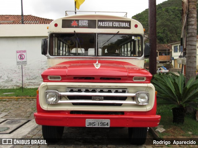 Descubra Gerais Turismo 1964 na cidade de Ouro Preto, Minas Gerais, Brasil, por Rodrigo  Aparecido. ID da foto: 6523315.