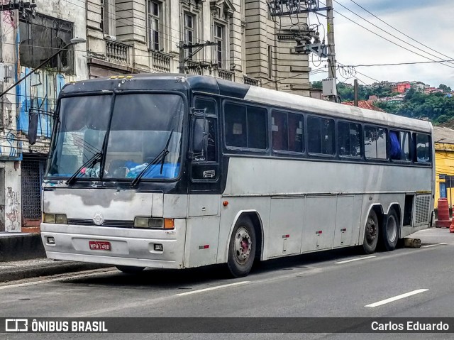 Ônibus Particulares  na cidade de Santos, São Paulo, Brasil, por Carlos Eduardo. Número da foto: #6534510.