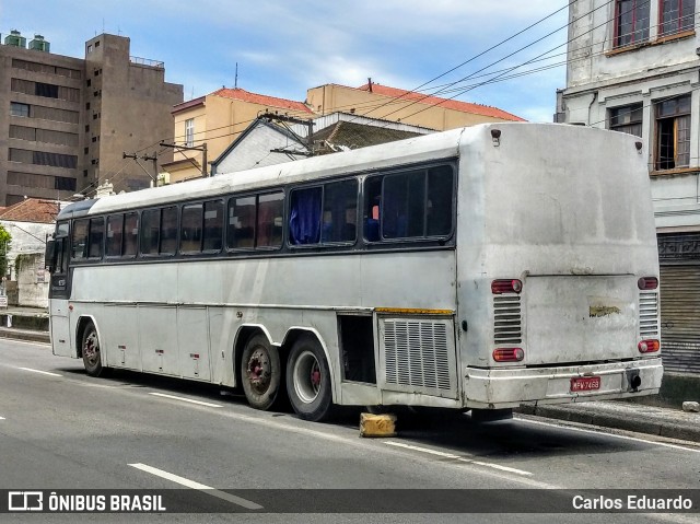 Ônibus Particulares  na cidade de Santos, São Paulo, Brasil, por Carlos Eduardo. Número da foto: #6534504.