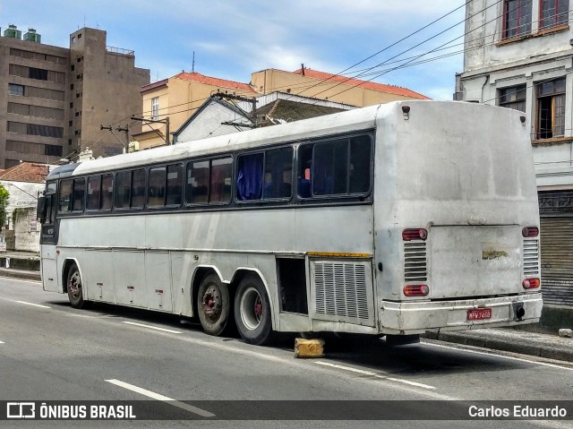 Ônibus Particulares  na cidade de Santos, São Paulo, Brasil, por Carlos Eduardo. ID da foto: 6534504.