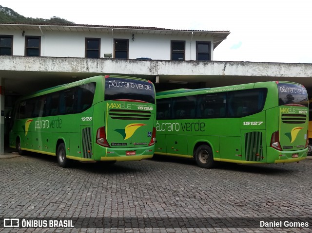 Pássaro Verde 15128 na cidade de Ouro Preto, Minas Gerais, Brasil, por Daniel Gomes. Número da foto: #6537032.
