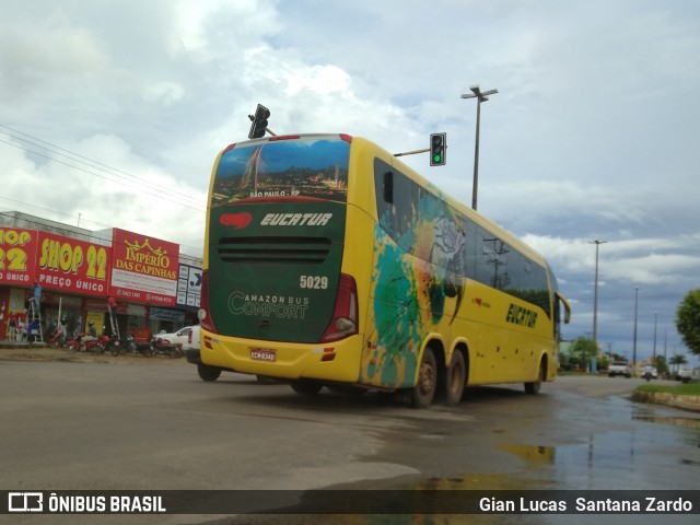 Eucatur - Empresa União Cascavel de Transportes e Turismo 5029 na cidade de Ji-Paraná, Rondônia, Brasil, por Gian Lucas  Santana Zardo. ID da foto: 6535776.