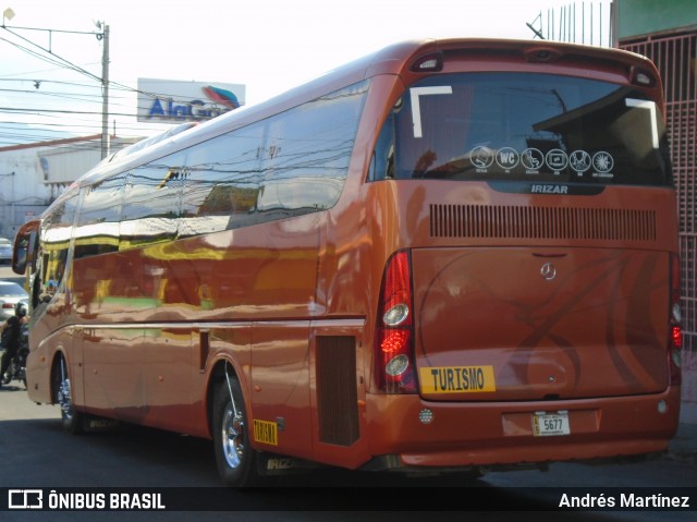 Autobuses sin identificación - Costa Rica  na cidade de Costa Rica, Mato Grosso do Sul, Brasil, por Andrés Martínez Rodríguez. Número da foto: #6537341.