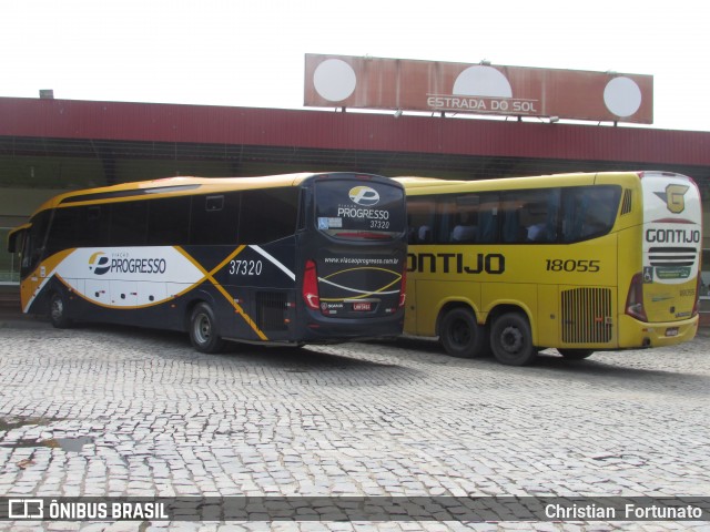 Viação Progresso 37320 na cidade de Leopoldina, Minas Gerais, Brasil, por Christian  Fortunato. Número da foto: #6538743.