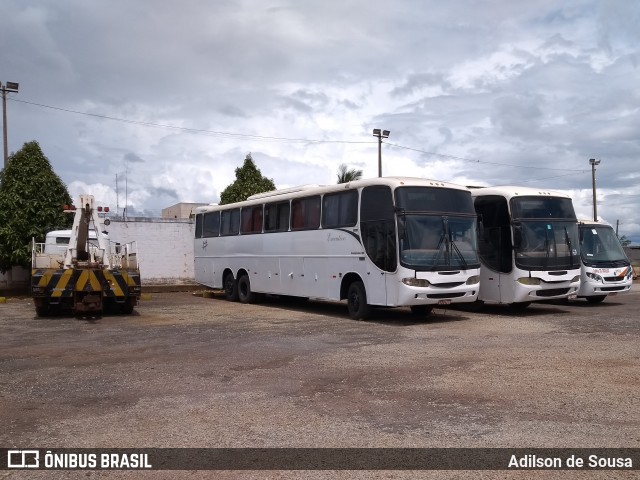 Ônibus Particulares 460 na cidade de Águas Lindas de Goiás, Goiás, Brasil, por Adilson de Sousa. ID da foto: 6539325.