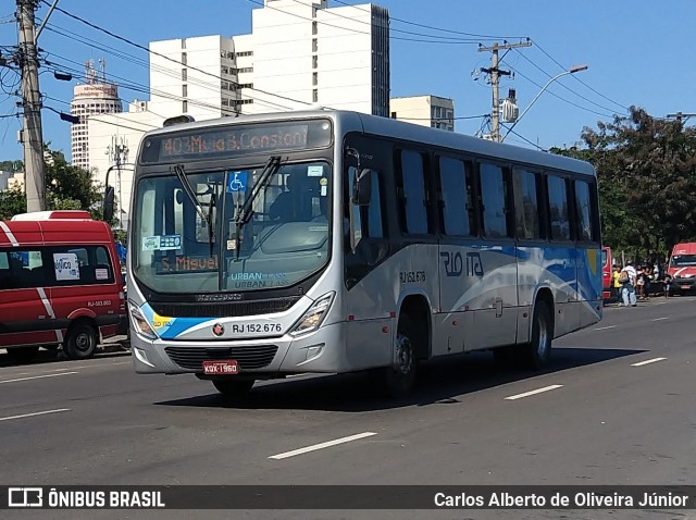 Rio Ita RJ 152.676 na cidade de Niterói, Rio de Janeiro, Brasil, por Carlos Alberto de Oliveira Júnior. Número da foto: #6539909.