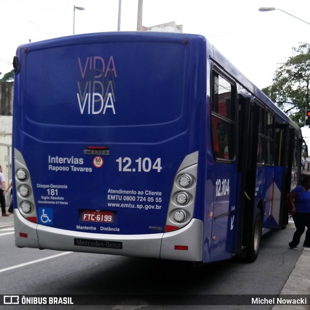 Auto Viação Bragança Metropolitana > Viação Raposo Tavares 12.104 na cidade de São Paulo, São Paulo, Brasil, por Michel Nowacki. Número da foto: #6482015.