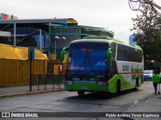 TurBus 2620 na cidade de Estación Central, Santiago, Metropolitana de Santiago, Chile, por Pablo Andres Yavar Espinoza. Número da foto: #6480857.