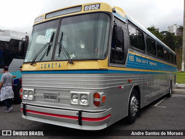 Ônibus Particulares 6952 na cidade de São Paulo, São Paulo, Brasil, por Andre Santos de Moraes. Número da foto: #6483311.