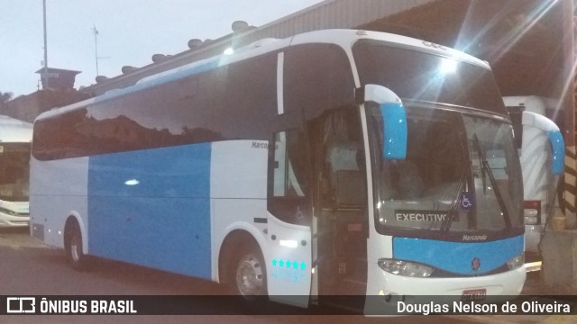 Ônibus Particulares 2080 na cidade de Brasil, por Douglas Nelson de Oliveira. Número da foto: #6488426.