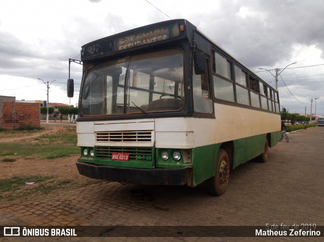 Ônibus Particulares 0213 na cidade de João Dourado, Bahia, Brasil, por Matheus Zeferino. ID da foto: 6490880.