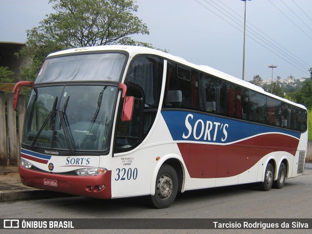 Sort´s Turismo 3200 na cidade de Belo Horizonte, Minas Gerais, Brasil, por Tarcisio Rodrigues da Silva. ID da foto: 6494057.