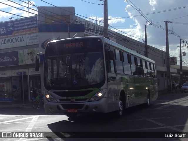 Viação Garcia 7529 na cidade de Sarandi, Paraná, Brasil, por Luiz Scaff. Número da foto: #6493612.