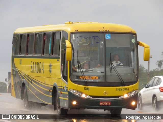 Viação Sandra 1700 na cidade de Conselheiro Lafaiete, Minas Gerais, Brasil, por Rodrigo  Aparecido. ID da foto: 6542085.