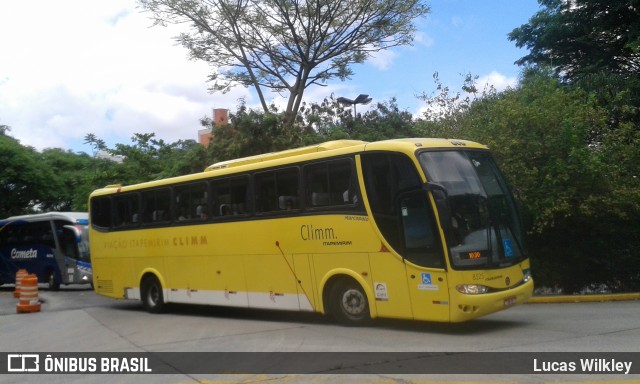 Viação Itapemirim 8525 na cidade de São Paulo, São Paulo, Brasil, por Lucas Wilkley. Número da foto: #6563241.
