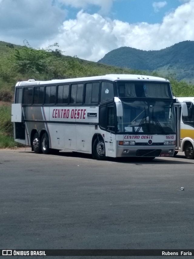Centro Oeste Turismo 9610 na cidade de Raul Soares, Minas Gerais, Brasil, por Rubens  Faria. Número da foto: #6565774.