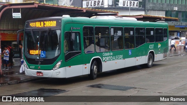 VAP - Viação Alto Petrópolis 4337 na cidade de Porto Alegre, Rio Grande do Sul, Brasil, por Max Ramos. ID da foto: 6565499.