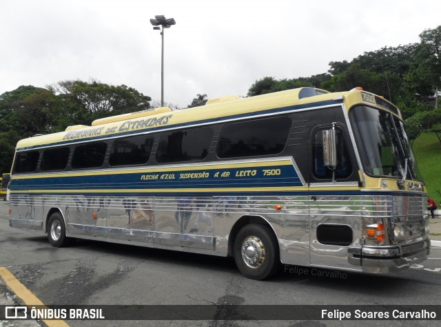 Ônibus Particulares 7500 na cidade de São Paulo, São Paulo, Brasil, por Felipe Soares Carvalho. ID da foto: 6569816.