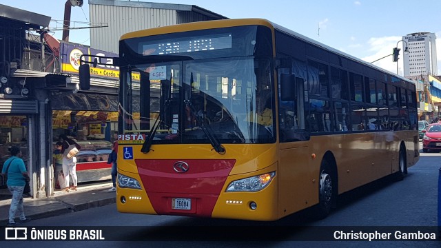 Busetas Heredianas SJB 16084 na cidade de Brasil, por Christopher Gamboa. ID da foto: 6568676.