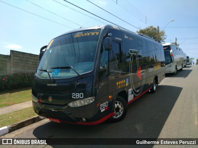 Turismo Giovanini 280 na cidade de Atibaia, São Paulo, Brasil, por Guilherme Esteves Peruzzi. Número da foto: #6571317.