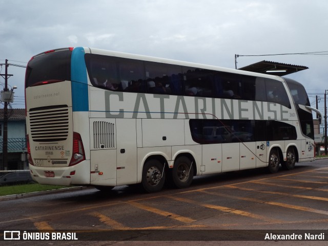 Auto Viação Catarinense 3601 na cidade de Cascavel, Paraná, Brasil, por Alexandre Rodrigo. Número da foto: #6571351.