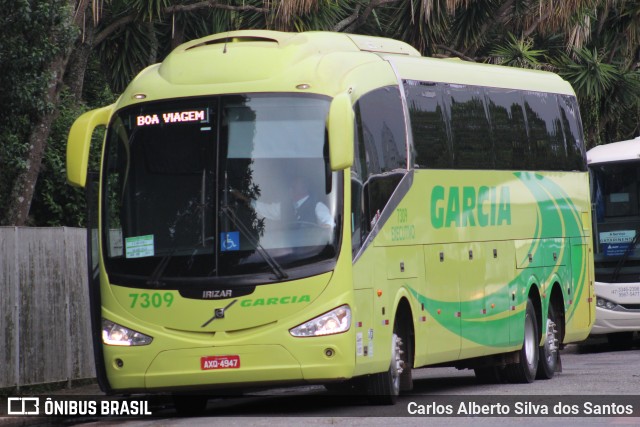 Viação Garcia 7309 na cidade de Curitiba, Paraná, Brasil, por Carlos Alberto Silva dos Santos. Número da foto: #6573577.