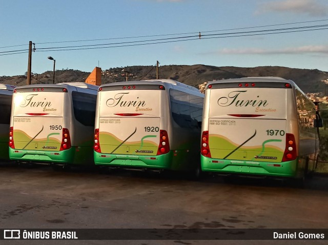 Turin Transportes 1970 na cidade de Ouro Preto, Minas Gerais, Brasil, por Daniel Gomes. ID da foto: 6576088.