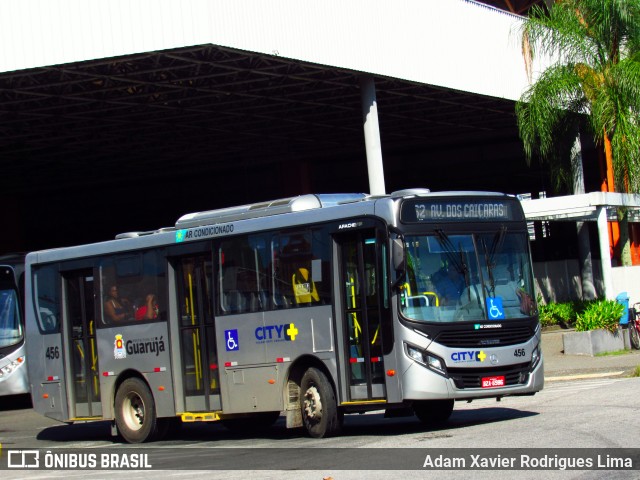 City Transporte Urbano Intermodal - Guarujá 456 na cidade de Guarujá, São Paulo, Brasil, por Adam Xavier Rodrigues Lima. ID da foto: 6578047.