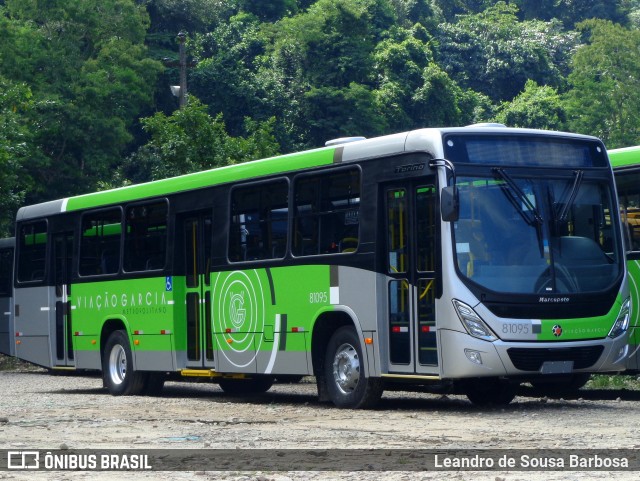 Viação Garcia 81095 na cidade de Duque de Caxias, Rio de Janeiro, Brasil, por Leandro de Sousa Barbosa. ID da foto: 6581732.