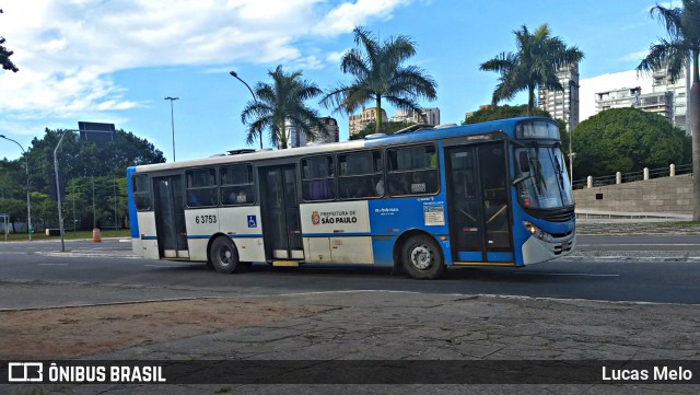 Viação Paratodos > São Jorge > Metropolitana São Paulo > Mobibrasil 6 3753 na cidade de São Paulo, São Paulo, Brasil, por Lucas Melo. ID da foto: 6581096.