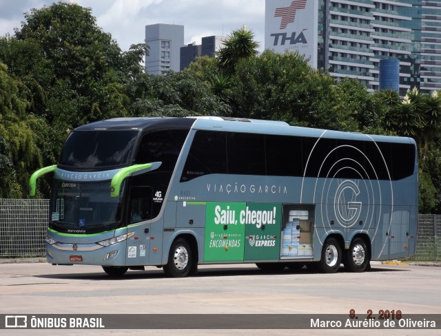 Viação Garcia 8451 na cidade de Curitiba, Paraná, Brasil, por Marco Aurélio de Oliveira. ID da foto: 6582560.