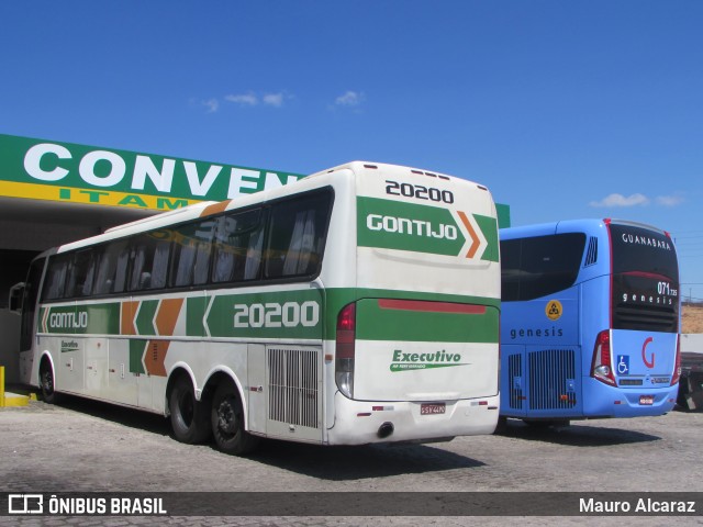 Empresa Gontijo de Transportes 20200 na cidade de Brasil, por Mauro Alcaraz. ID da foto: 6585074.