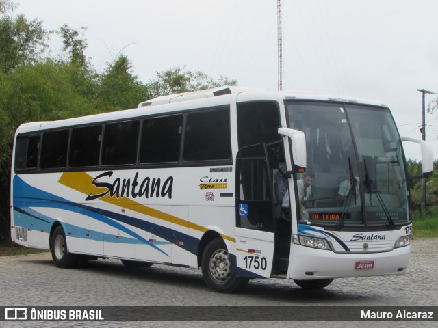 Empresas de Transportes Santana e São Paulo 1750 na cidade de Cruz das Almas, Bahia, Brasil, por Mauro Alcaraz. ID da foto: 6585040.