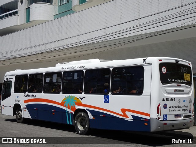 Auto Viação Salineira RJ 111.069 na cidade de Cabo Frio, Rio de Janeiro, Brasil, por Rafael H.. ID da foto: 6585096.