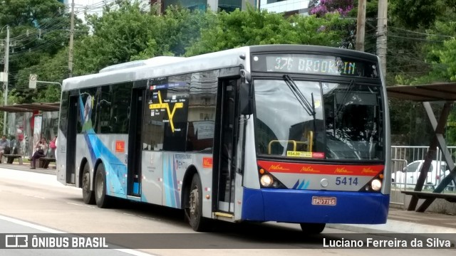 Metra - Sistema Metropolitano de Transporte 5414 na cidade de Brasil, por Luciano Ferreira da Silva. ID da foto: 6587326.