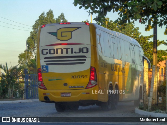 Empresa Gontijo de Transportes 18065 na cidade de Teixeira de Freitas, Bahia, Brasil, por Matheus Leal. ID da foto: 6585953.