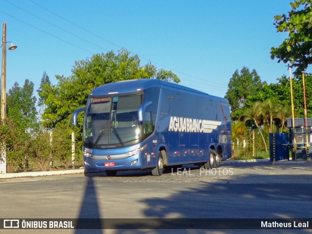 Viação Águia Branca 27110 na cidade de Teixeira de Freitas, Bahia, Brasil, por Matheus Leal. Número da foto: #6590133.