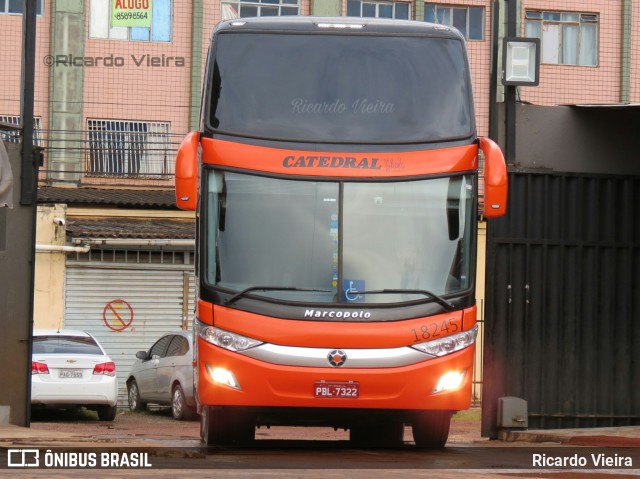 Catedral Turismo 18245 na cidade de Águas Claras, Distrito Federal, Brasil, por Ricardo Vieira. Número da foto: #6588760.