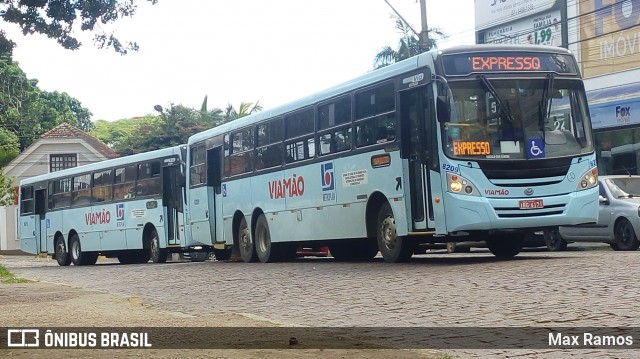 Empresa de Transporte Coletivo Viamão 8209 na cidade de Viamão, Rio Grande do Sul, Brasil, por Max Ramos. ID da foto: 6588472.