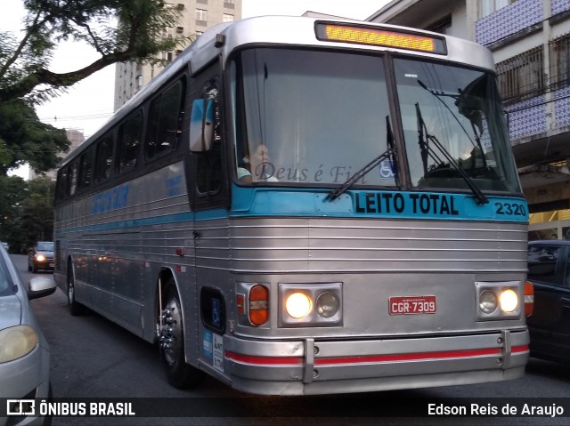 Lelestur 2320 na cidade de Belo Horizonte, Minas Gerais, Brasil, por Edson Reis de Araujo. ID da foto: 6587961.