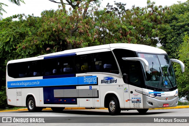 Auto Viação Bragança 18.030 na cidade de São Paulo, São Paulo, Brasil, por Matheus Souza. ID da foto: 6591587.