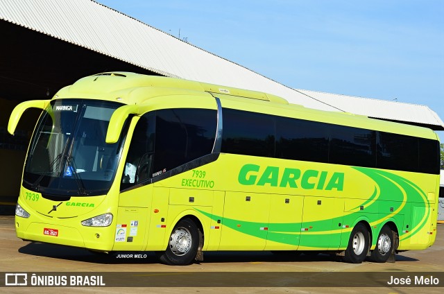 Viação Garcia 7939 na cidade de Maringá, Paraná, Brasil, por José Melo. Número da foto: #6592539.