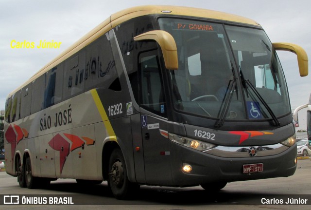 Expresso São José do Tocantins 16292 na cidade de Goiânia, Goiás, Brasil, por Carlos Júnior. Número da foto: #6592714.