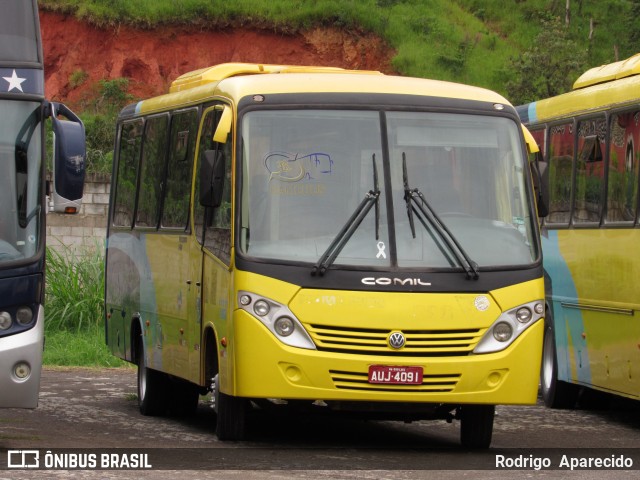Ônibus Particulares 4091 na cidade de Conselheiro Lafaiete, Minas Gerais, Brasil, por Rodrigo  Aparecido. Número da foto: #6594730.