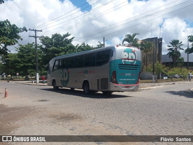 RD Transportes 690 na cidade de Cruz das Almas, Bahia, Brasil, por Flávio  Santos. ID da foto: 6596855.